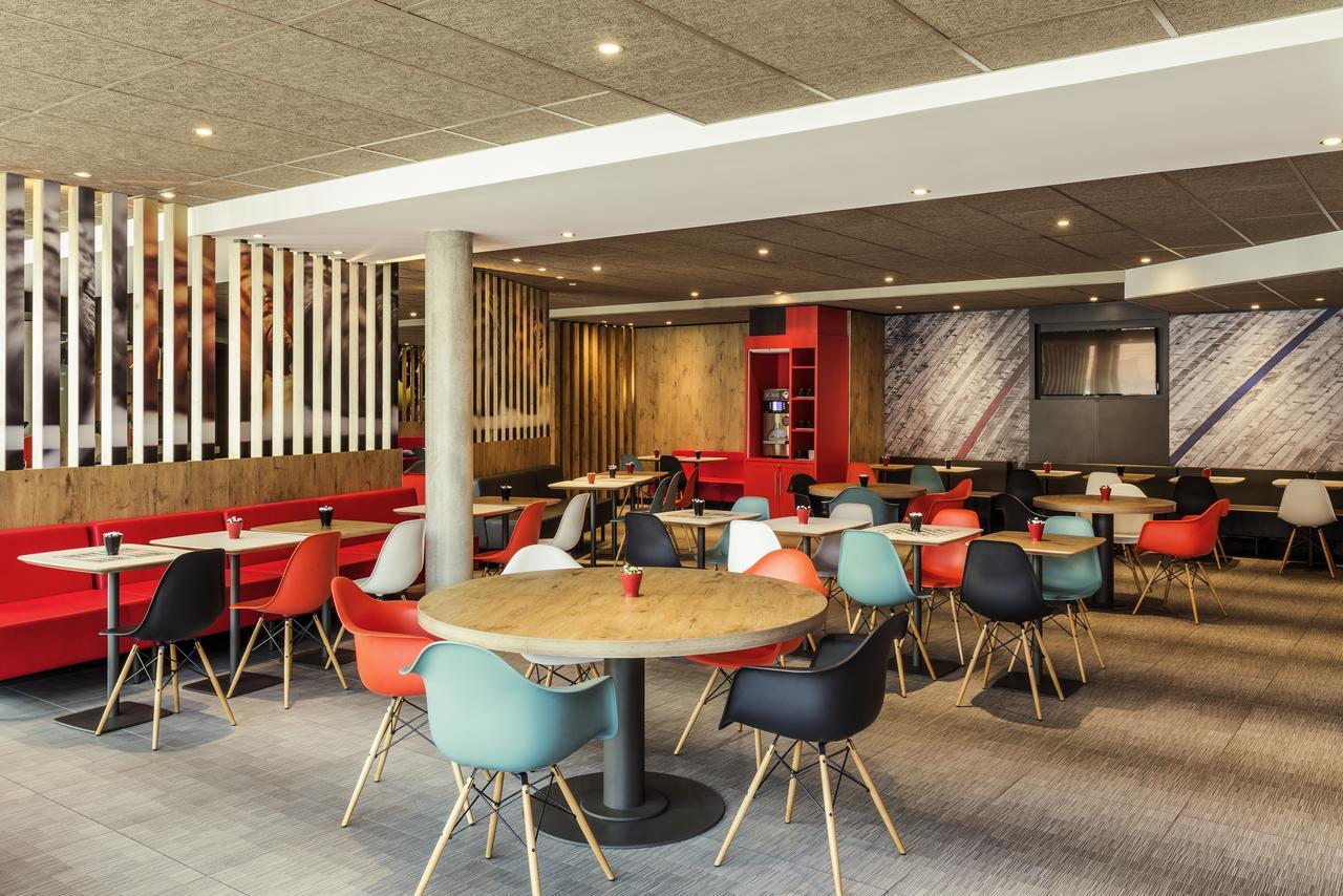 Hotel ibis Saint Quentin en Yvelines - Vélodrome Montigny-le-Bretonneux Exterior foto